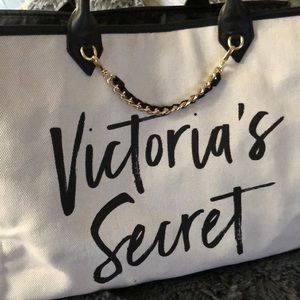 Victoria secret tote bag.
